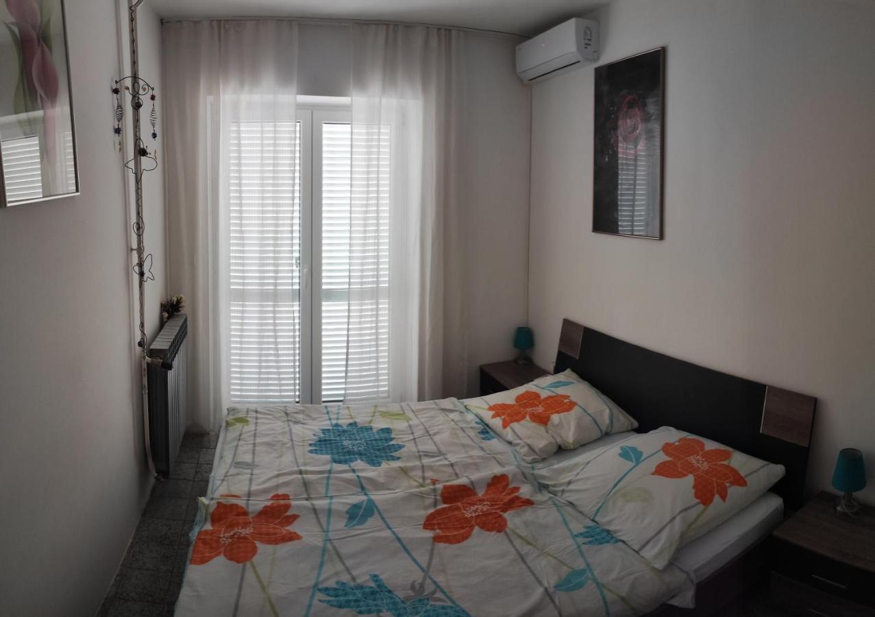 Apartmani Sabira Новий Винодольський Екстер'єр фото
