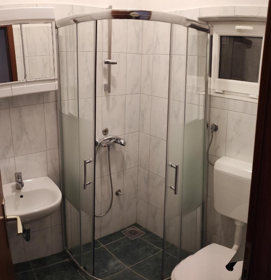 Apartmani Sabira Новий Винодольський Екстер'єр фото