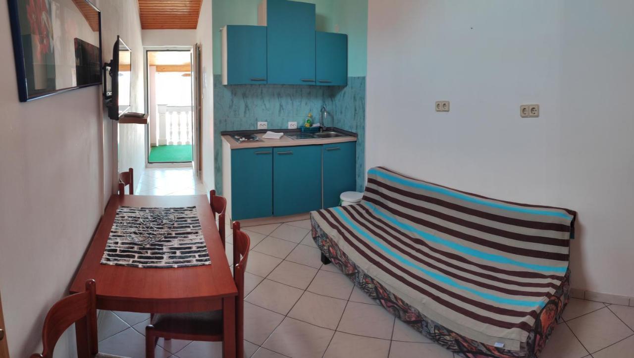 Apartmani Sabira Новий Винодольський Екстер'єр фото