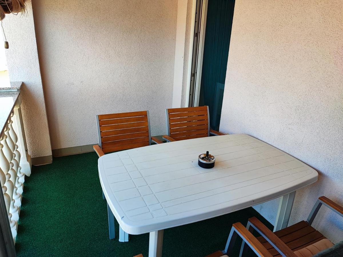 Apartmani Sabira Новий Винодольський Екстер'єр фото