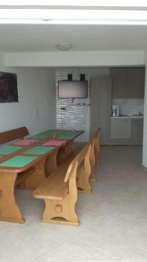 Apartmani Sabira Новий Винодольський Екстер'єр фото